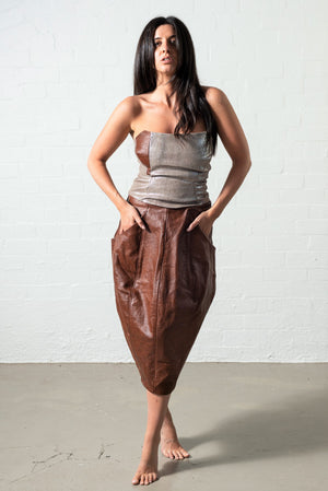 contrasting corset on brown and metallic leather with back zip